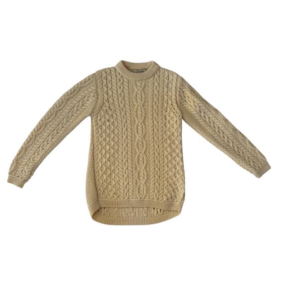 Aran Mõr Vintage Irish Wool Sweater - Picture 8 of 8
